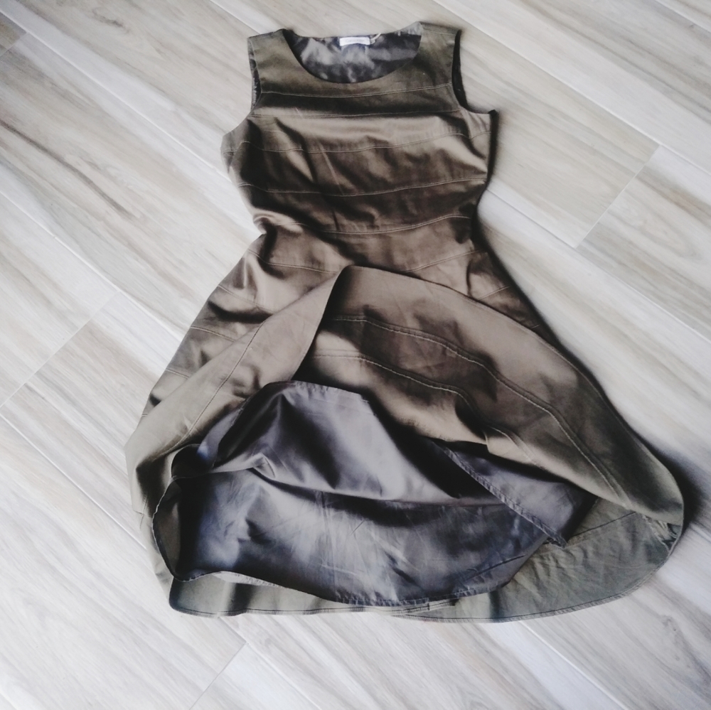 EUC Calvin Klein Sz 8 Olive Green Dress